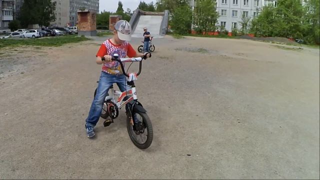 Как научиться кататься на велосипеде. 5 простых упражнений смотреть онлайн