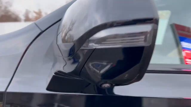 Продажа автомобилей Cadillac Escalade смотреть онлайн