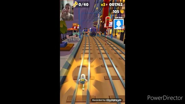 Играю в игру которой надо убегать от охранника смотреть онлайн