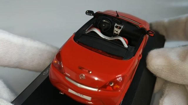 Opel Tigra Twin Top,Minichamps,1:43.
