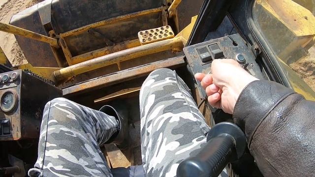 Мини-Погрузчик МКСм800 НЕ обзор.  Подписываться ЗАПРЕЩЕНО!