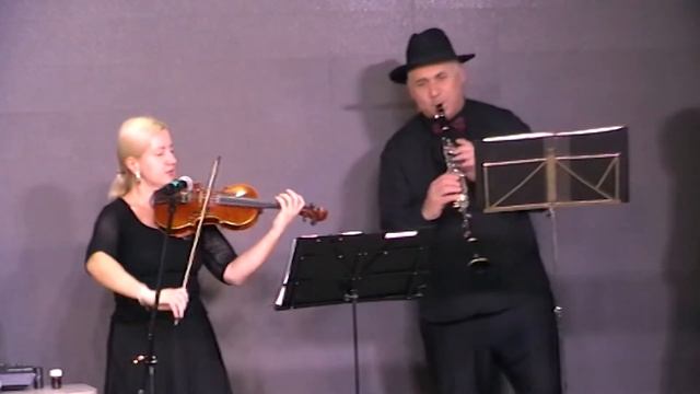 Еврейский АНСАМБЛЬ "ХАЛОМ" под руководством Мирона Чёрного. Фрейлехс. смотреть онлайн