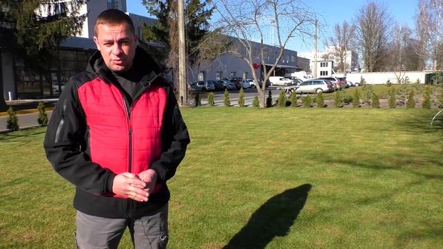 Вычесывание газона весной ПОШАГОВАЯ ИНСТРУКЦИЯ. Вертикуляция, скарификация, аэрация газона.