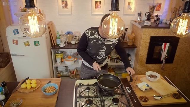 Жаркое в горшочках | Вкусный рецепт из говядины смотреть онлайн