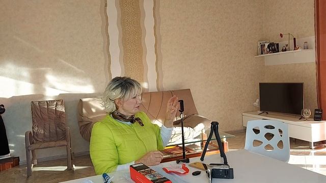 Я начинающий блогер Штатив Микрофон смотреть онлайн