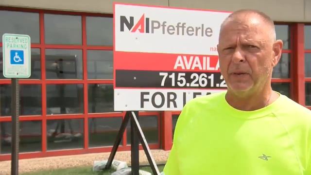 Area businesses and Badger fans react to Big Ten cancellation смотреть онлайн