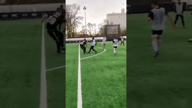 Гол Прокопа рабоной в девятку/ Гол попал на 433?? #football #shorts #футбол смотреть онлайн