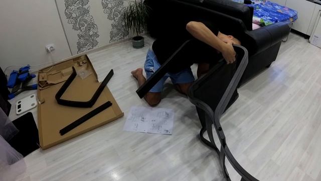Как за 6 минут собрать кресло ПОЭНГ из IКЕА смотреть онлайн