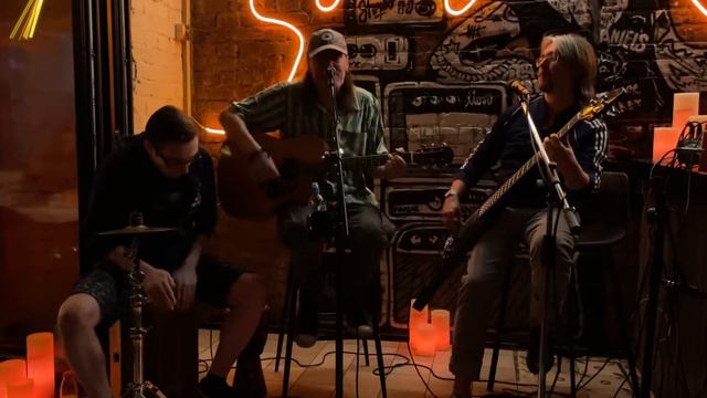 Артём Макаров (SKIFFLE) – 24.08.21 – Let’s Rock Bar. смотреть онлайн