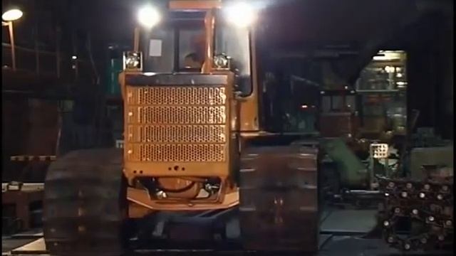Peat machine for peat harvesting / Swamp tractor - Трактор - Б10МБ смотреть онлайн