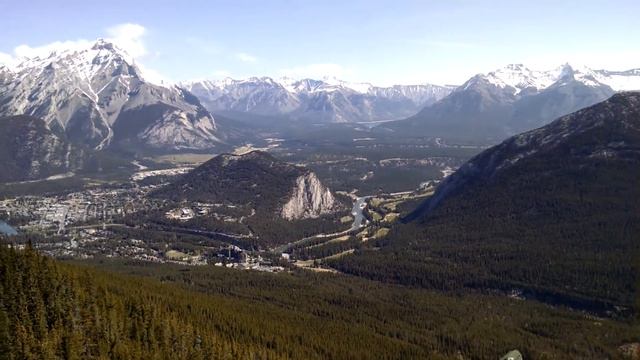 Banff Gondola lift ride. Up and Down the Sulphur Mountain. Alberta Canada. Банфф, Альберта, Канада. смотреть онлайн