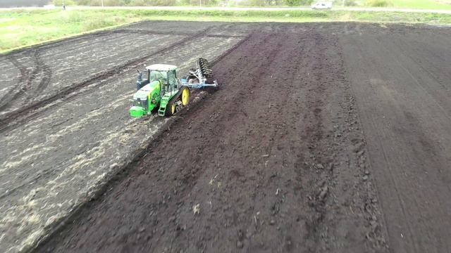 John Deere 8370RT & Lemken Plough Ploughing