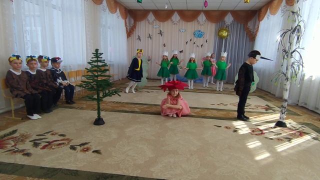 МБДОУ Пестречинский детский сад № 1 "Колокольчик"- театрализация "Становится весною тепло, тепло" смотреть онлайн