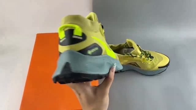 Nike Pegasus Trail 3 Gore Tex Celery Volt смотреть онлайн