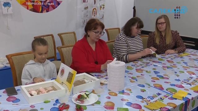 Афрошоу на Всероссийской акции "Ночь искусств" в Салехарде, в День народного единства смотреть онлайн
