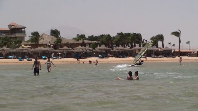 Amwaj Blue Beach Resort & Spa - Admiring the view from the water смотреть онлайн