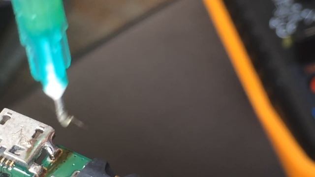 Замена разъема micro-USB(mini-USB) / Перепайка разъема micro-USB (mini-USB) / Replace Micro Usb смотреть онлайн