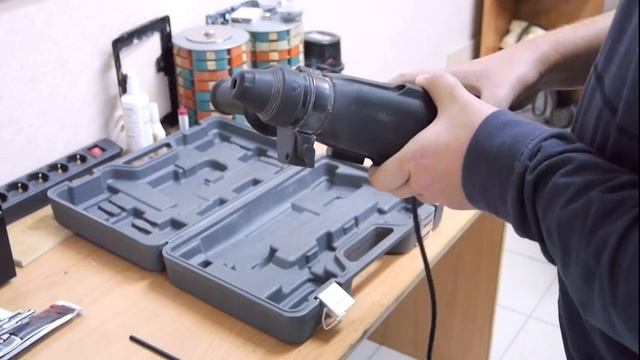 Перфоратор ИНТЕРСКОЛ П26\800ЭР смотреть онлайн