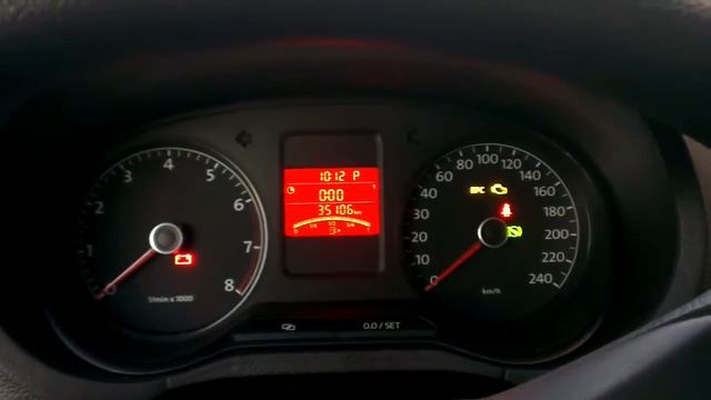 Посторонние шумы зимой VW Polo Sedan смотреть онлайн