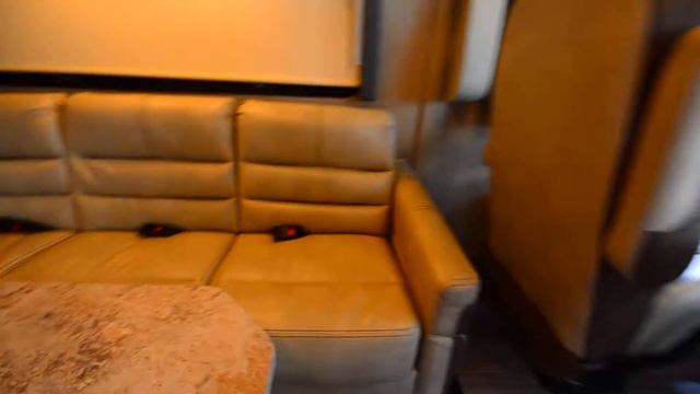 2018 Thor Motor Coach Vegas 25.2 | Florida Outdoors RV смотреть онлайн