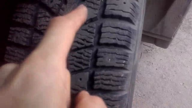 Как работает резина"липучка",и в чем ее главное отличие от шиповки смотреть онлайн