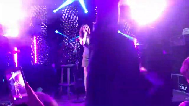 Луна - Бутылочка live @ Riga 20.07.19 смотреть онлайн