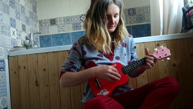 друга пісня на укулєлє з трьох акордів. смотреть онлайн