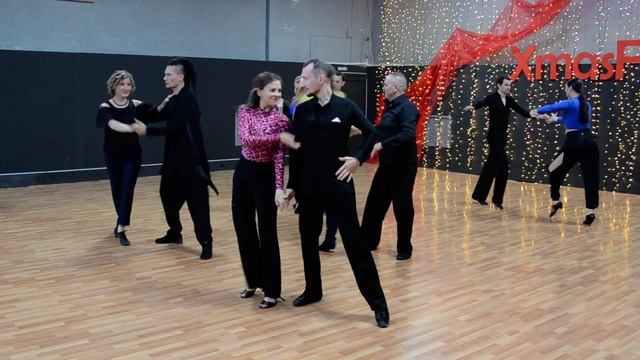 ХАСТЛ, Discofox, XmasFest 2022, JnJ Beginner, 18 финала, заход 6 смотреть онлайн