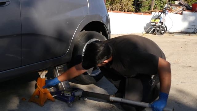 Must Watch Before Spending Money On a New Wheel Bearing смотреть онлайн