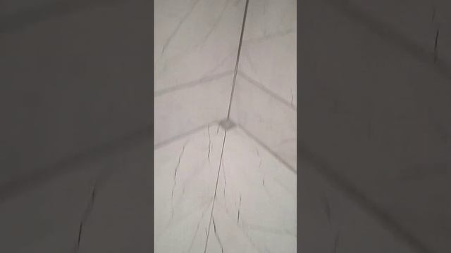 Завершили объект. Дедовск МО. Сруб 35 квадратных метров. Тёплый водяной пол, плитка 60*60. смотреть онлайн