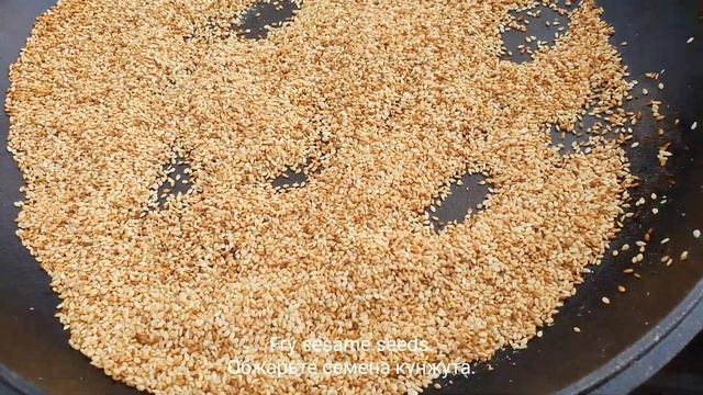 Готовим шашлык из говядины с бараньи курдюком и кунжутом смотреть онлайн