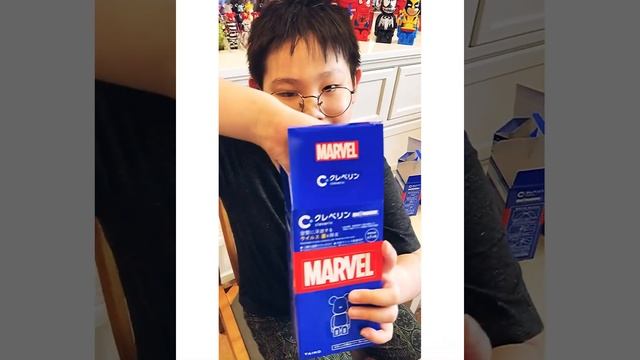 Unboxing Marvel Bearbrick 200% - most updated 9/2021 смотреть онлайн