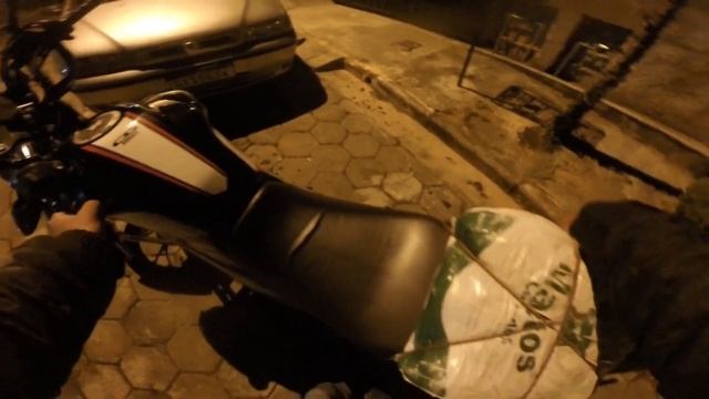 A demora para atender o motoboy causa atrasos - Nas entregas de pizza - Felipe Sales da Hornet смотреть онлайн