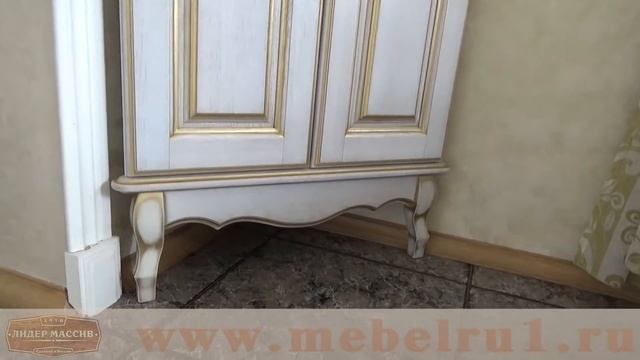 Витрина угловая из натурального дерева смотреть онлайн