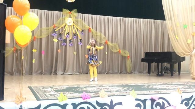 Нозли гулим Супер зажигательный узбекский детский танец. Муxамедова Марал 10лет смотреть онлайн