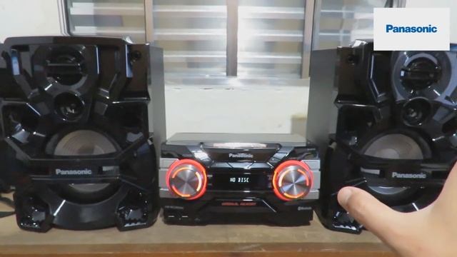 Unboxing (desembalando) Panasonic AKX700 смотреть онлайн