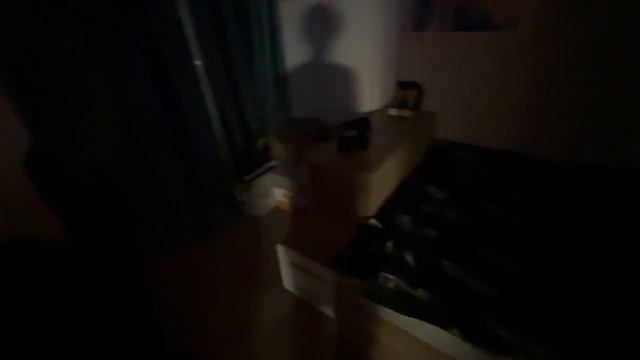 ВОТ ТАК ВЫГЛЯДИТ КОМНАТА МОНТАЖЕРА смотреть онлайн