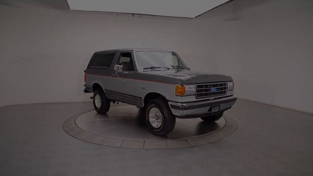 Well Optioned 1990 Bronco XLT 4x4 SUV EFI 351 V8 Auto w/ only 48,733 miles - SOLD - #137394 смотреть онлайн