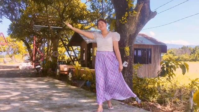 Modern Folk Dance Solo (FEMALE)