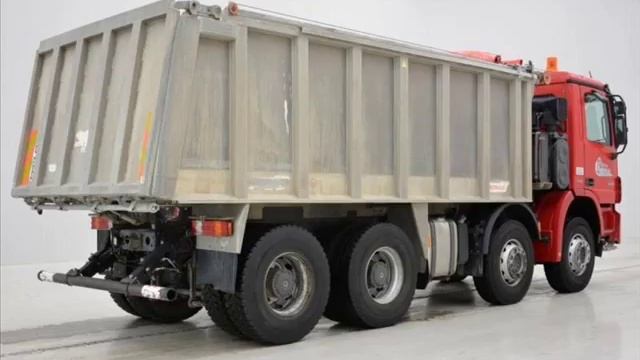 قلابات Mercedes Actros 3241 سنة الصنع 2009 смотреть онлайн