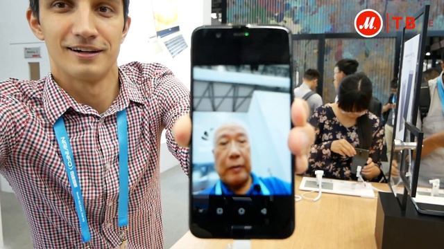 CES Asia 2017: смартфоны Huawei nova 2 и Huawei nova 2 Plus смотреть онлайн