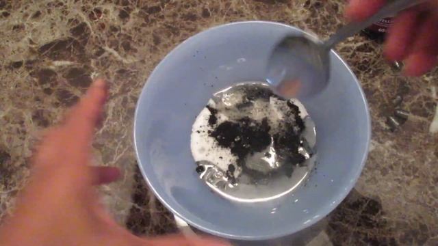 DIY Charcoal Sugar Scrub | 3 Ingredient Face Mask смотреть онлайн