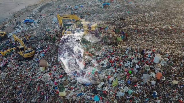 Colgate made this innovative toothbrush | Solution of Plastic waste | Let Me Decode смотреть онлайн