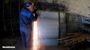 Как отрезать ровно лист металла