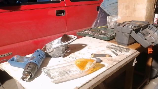 Заставил свой авто светить! Установка ксеноновых линз на Chevrolet Blazer!