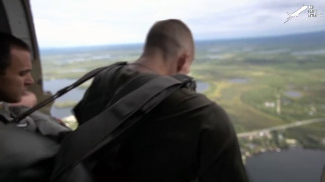 Insane Cockpit View of USAF F-16 in Action смотреть онлайн