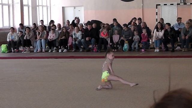 Просто мы маленькие звезды художественная гимнастика Теслюк Злата 2013 смотреть онлайн