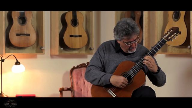 Matteo Staffini plays Prelude No 1 D minor by Francisco Tárrega on a 1975 Daniel Friederich смотреть онлайн