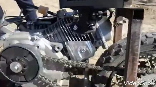 Обзор и покотушка на мини байке#2и пит байк в теме смотреть онлайн