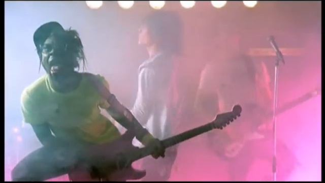 Test Icicles - Circle. Square. Triangle смотреть онлайн